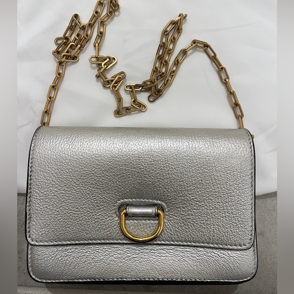 Burberry Silver Leather D-Ring Crossbody Bag - Picture 5 of 11